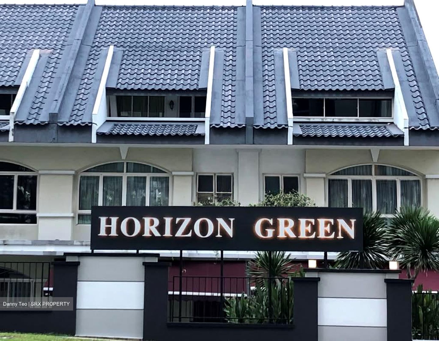 Horizon Green (D20), Terrace #582928321